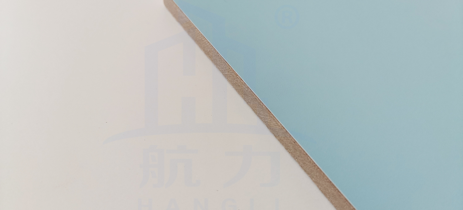 以石英纖維防火板為基材；  ●綠色環(huán)保，無甲醛、無石棉；  ●A級(jí)阻燃，防火、防潮；  ●堅(jiān)固耐用，超長(zhǎng)壽命；  ●質(zhì)輕高強(qiáng)、隔音隔熱；  ●裝配式安裝，省時(shí)、省力、經(jīng)濟(jì)；  ●表面涂層使用納米無機(jī)涂料，抗菌、防腐、防蛀、易清潔；